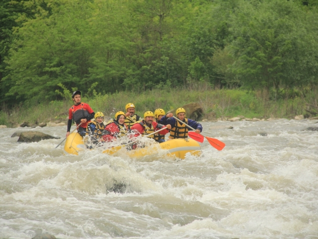 raftingduzcee_1746982895_3630278107756379329_38590839171 (1)